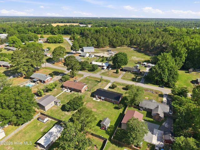 755 Central Avenue, Kinston, NC 28504