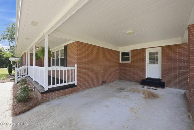 755 Central Avenue, Kinston, NC 28504