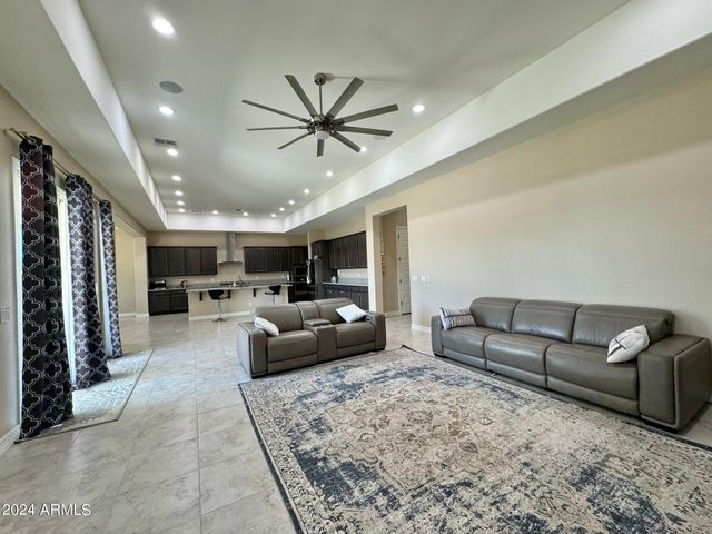 3453 E ALOE Drive, Chandler, AZ 85286