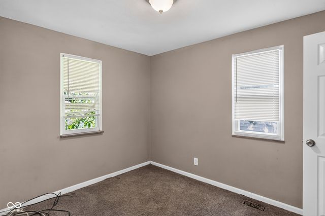 4933 E 39th Street, Indianapolis, IN 46226