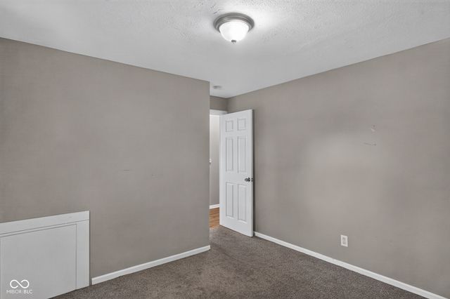 4933 E 39th Street, Indianapolis, IN 46226