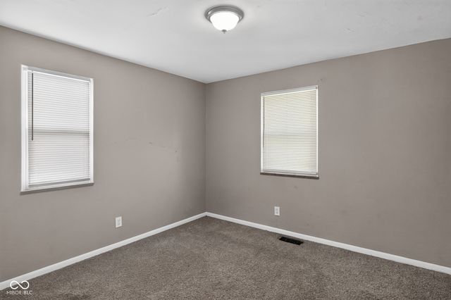 4933 E 39th Street, Indianapolis, IN 46226
