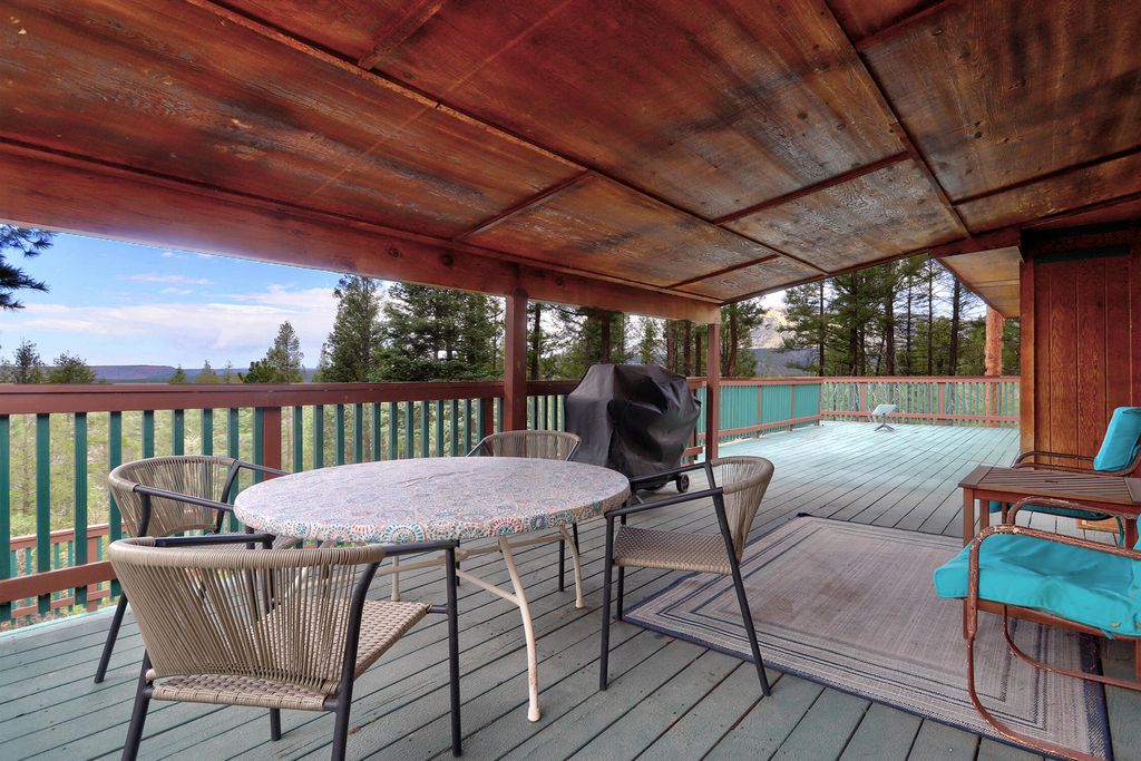 Image 14 of property listing at 1341 Los Griegos Road, Jemez Springs, NM 87025