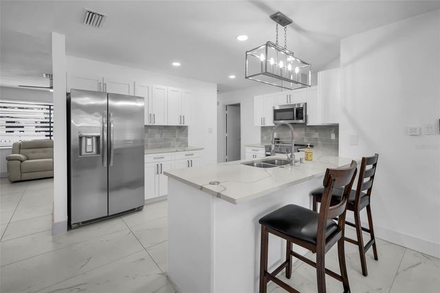 11610 BEE HIVE LANE, Port Richey, FL 34668