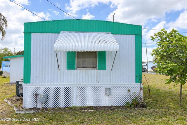 2988 Indian River Drive NE, Palm Bay, FL 32905