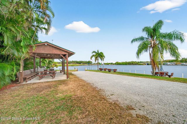 2988 Indian River Drive NE, Palm Bay, FL 32905