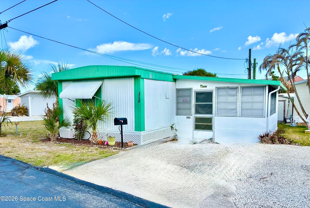 2988 Indian River Drive NE, Palm Bay, FL 32905