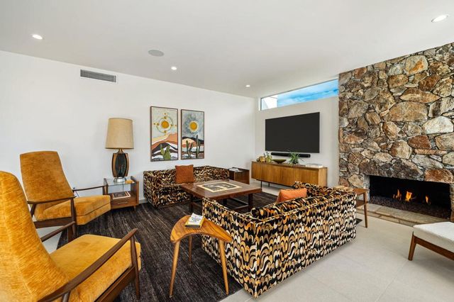 72920 Homestead Road, Palm Desert, CA 92260