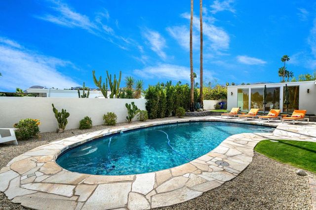 72920 Homestead Road, Palm Desert, CA 92260