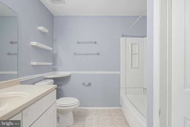 2205 ELBERTA LN, Marlton, NJ 08053