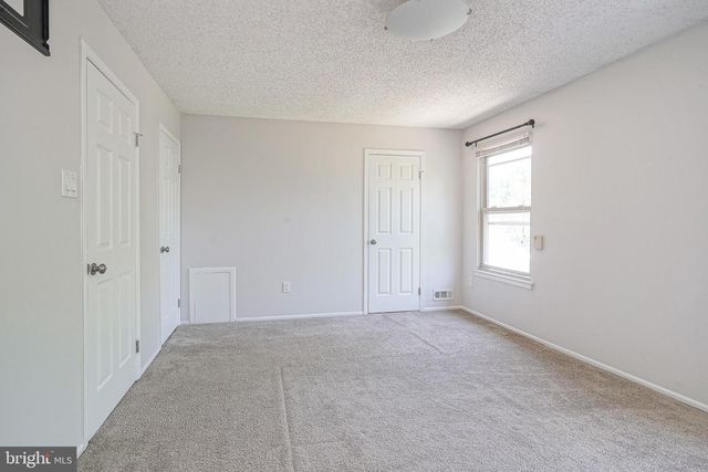 2205 ELBERTA LN, Marlton, NJ 08053