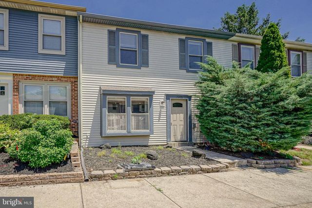 2205 ELBERTA LN, Marlton, NJ 08053