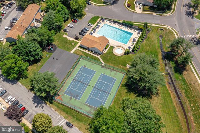 2205 ELBERTA LN, Marlton, NJ 08053