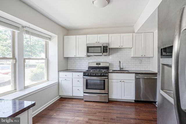 2205 ELBERTA LN, Marlton, NJ 08053
