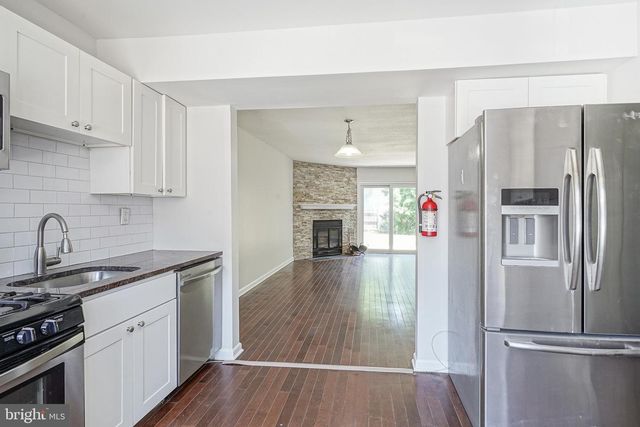 2205 ELBERTA LN, Marlton, NJ 08053