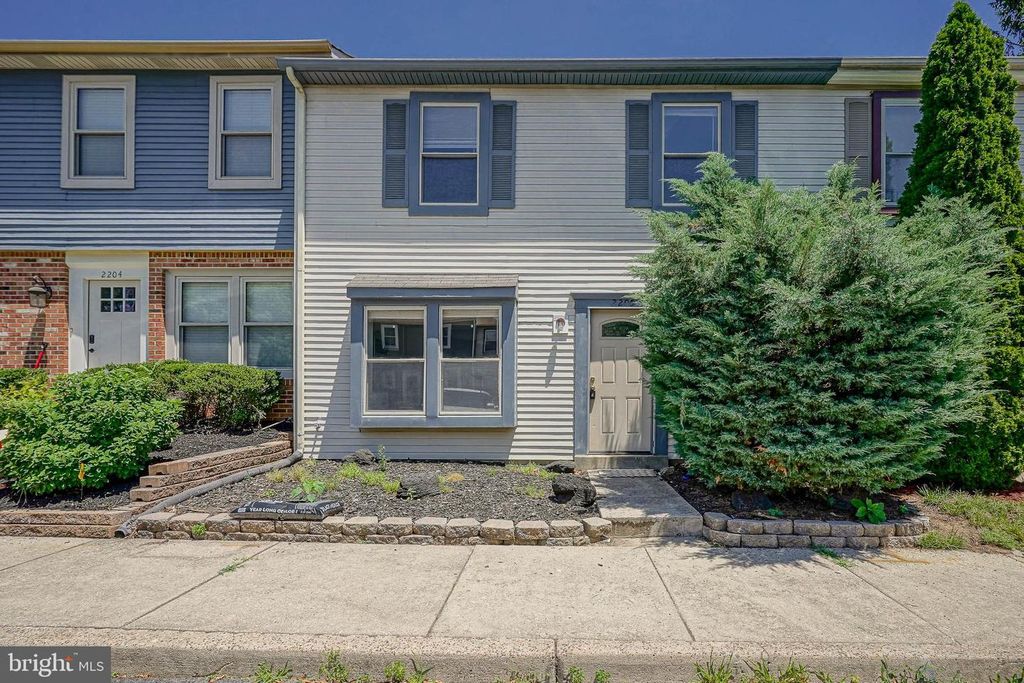 2205 ELBERTA LN, Marlton, NJ 08053