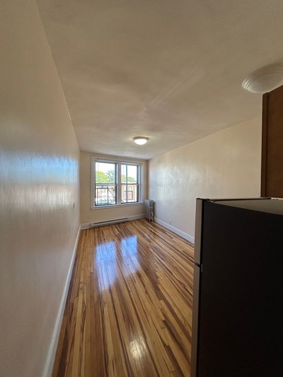 421 Hancock St 15, Quincy, MA 02171