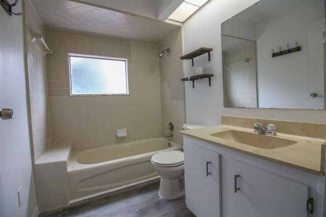 1533 KING AVENUE, Lakeland, FL 33803