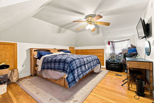 10 Pilgrim Way, Walpole, MA 02032