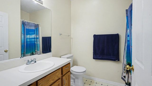 1492 Fox Pointe Circle, Ann Arbor, MI 48108