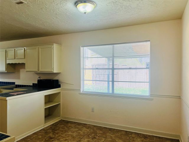 12614 Hunting Briar Drive, Houston, TX 77099