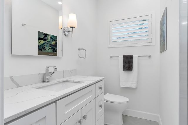 611 N Palmway, Lake Worth Beach, FL 33460