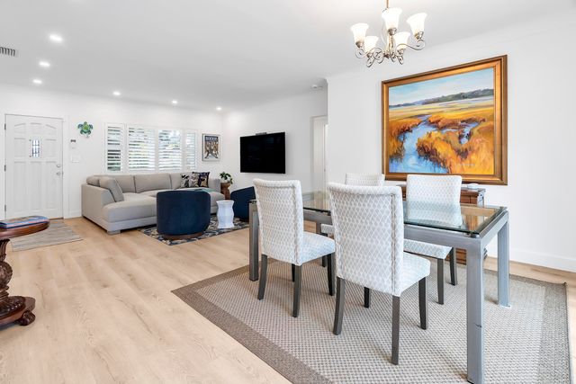 611 N Palmway, Lake Worth Beach, FL 33460