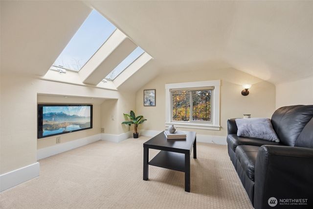 1833 3rd Street, Kirkland, WA 98033