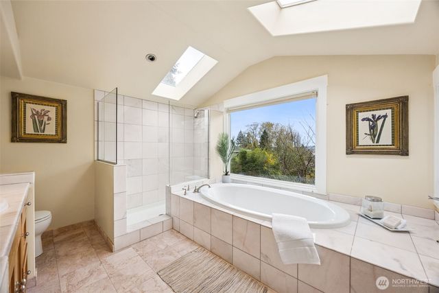 1833 3rd Street, Kirkland, WA 98033