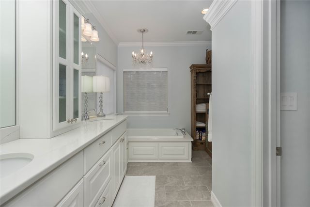 1157 Garden Park Circle, Tyler, TX 75703