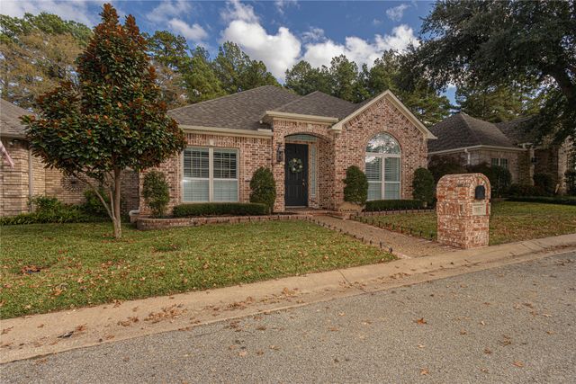 1157 Garden Park Circle, Tyler, TX 75703