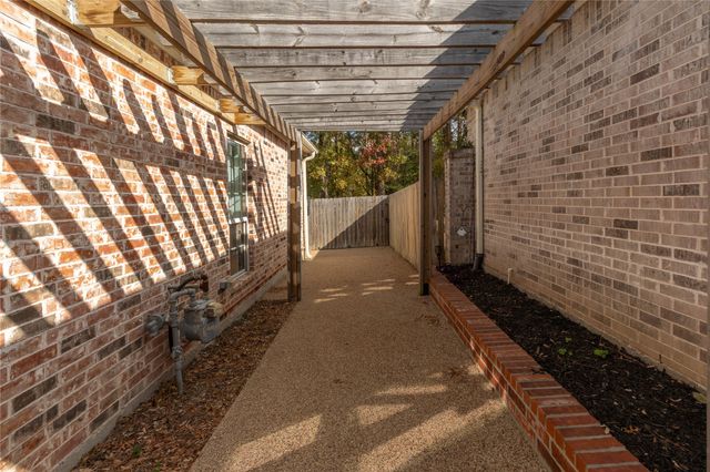 1157 Garden Park Circle, Tyler, TX 75703