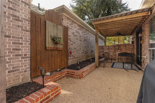 1157 Garden Park Circle, Tyler, TX 75703