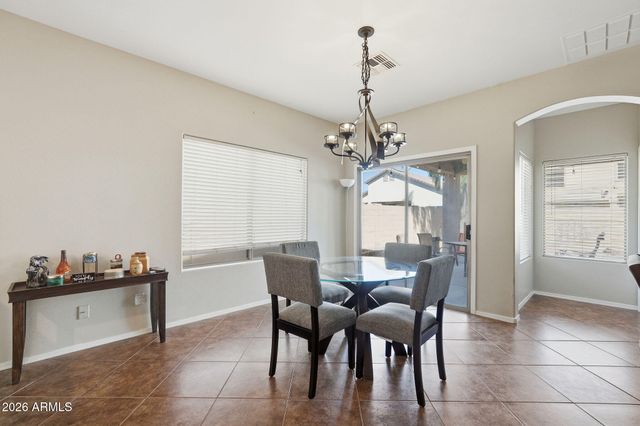 3146 E SUPERIOR Road, San Tan Valley, AZ 85143