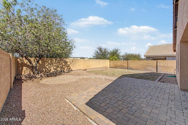 32974 N SANDSTONE Drive, San Tan Valley, AZ 85143