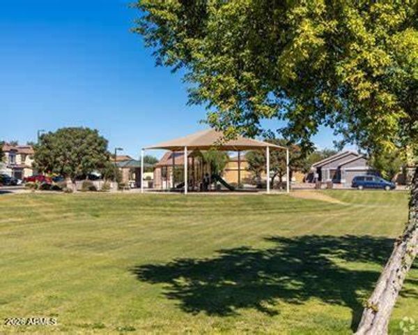 32974 N SANDSTONE Drive, San Tan Valley, AZ 85143