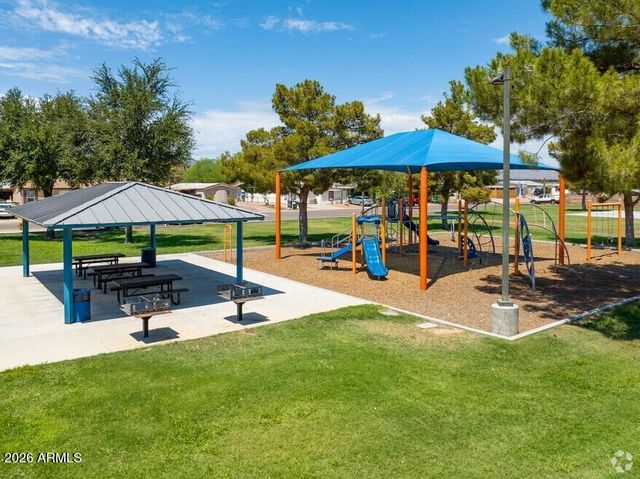 32974 N SANDSTONE Drive, San Tan Valley, AZ 85143