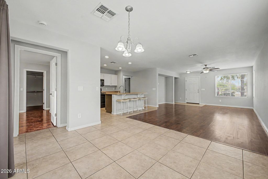 32974 N SANDSTONE Drive, San Tan Valley, AZ 85143 — photo 4