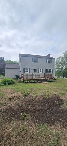 119 Longwood Dr, Chicopee, MA 01020