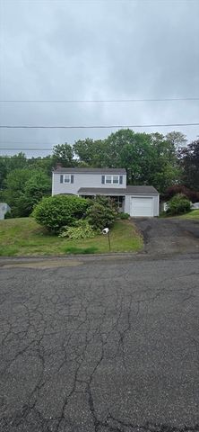 119 Longwood Dr, Chicopee, MA 01020