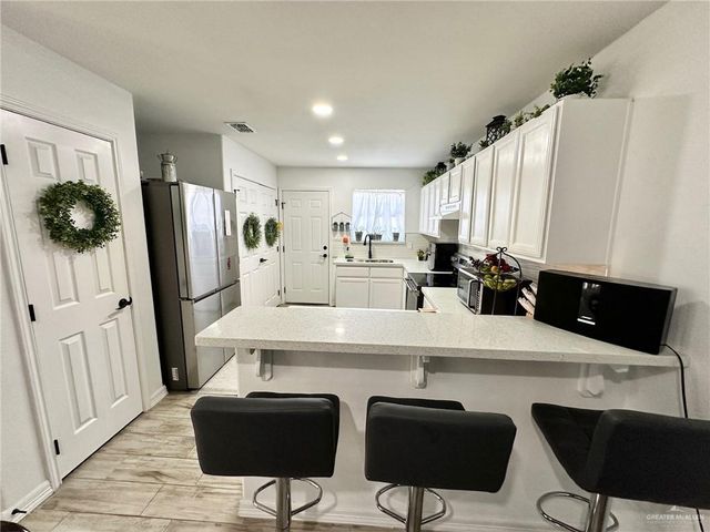 712 Bridget Street, Weslaco, TX 78596