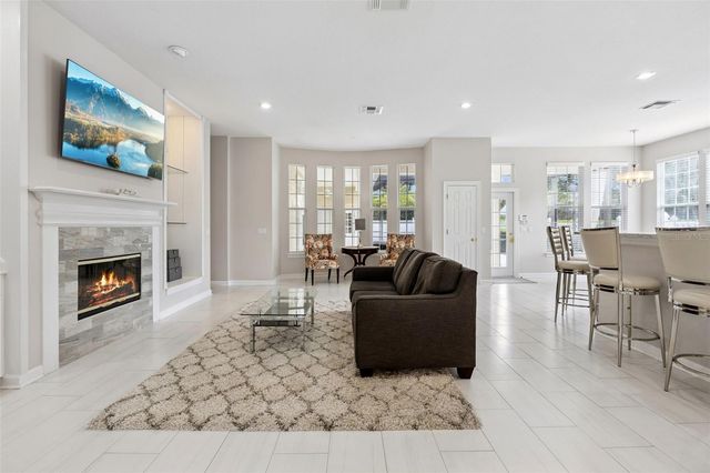 707 EAGLE WOODS TRAIL, Celebration, FL 34747