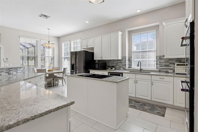 707 EAGLE WOODS TRAIL, Celebration, FL 34747