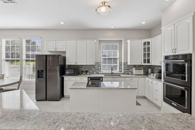 707 EAGLE WOODS TRAIL, Celebration, FL 34747