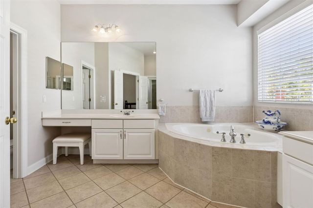 707 EAGLE WOODS TRAIL, Celebration, FL 34747