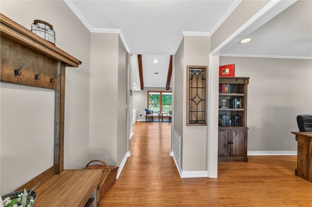 2244 Country Lane, Springdale, AR 72762