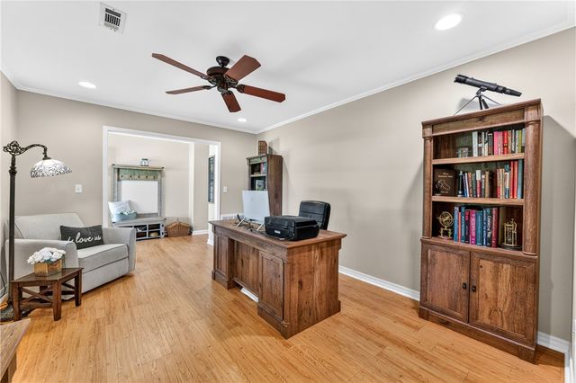 2244 Country Lane, Springdale, AR 72762