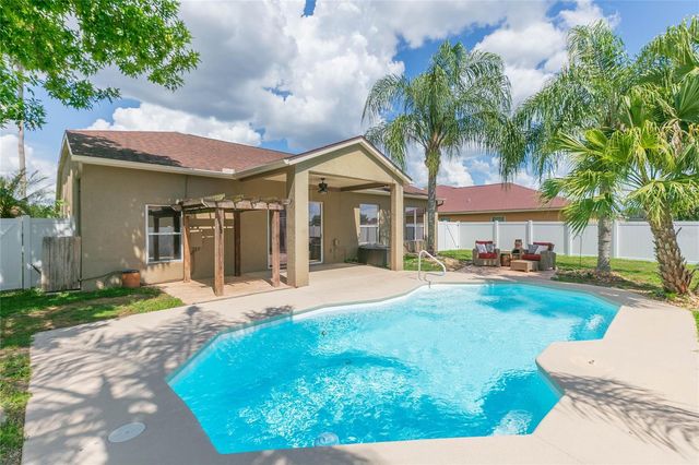 5315 SPECTACULAR BID DRIVE, Wesley Chapel, FL 33544
