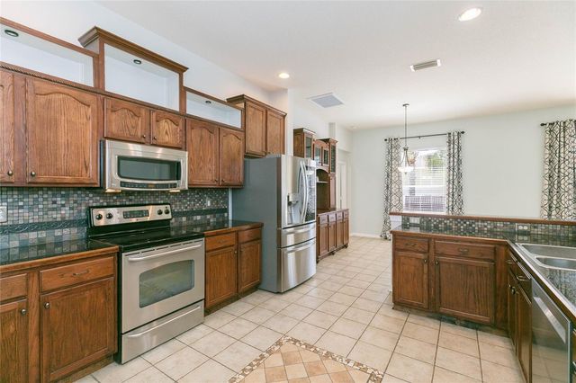 5315 SPECTACULAR BID DRIVE, Wesley Chapel, FL 33544