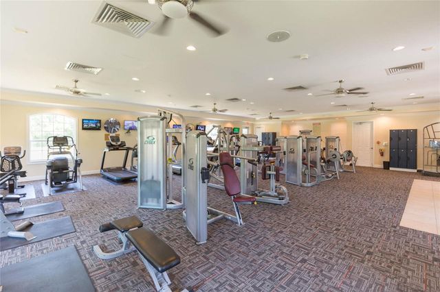 5315 SPECTACULAR BID DRIVE, Wesley Chapel, FL 33544